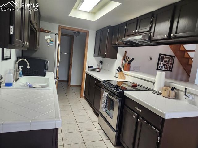 81 Crystal Park Road C, Manitou Springs, CO 80829