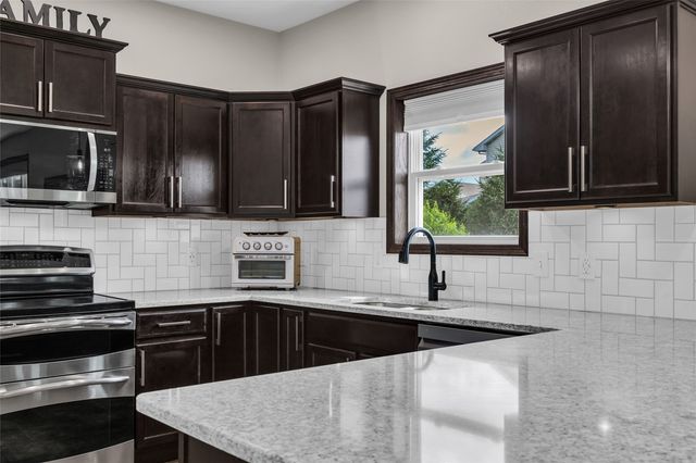 3118 Carlisle Circle, Marion, IA 52302
