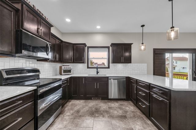 3118 Carlisle Circle, Marion, IA 52302