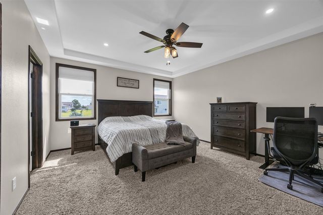 3118 Carlisle Circle, Marion, IA 52302