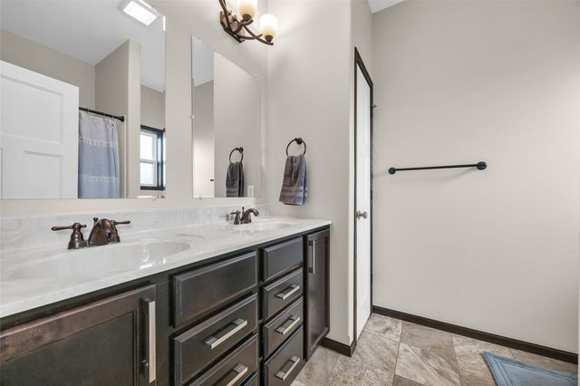 3118 Carlisle Circle, Marion, IA 52302