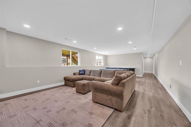 3118 Carlisle Circle, Marion, IA 52302