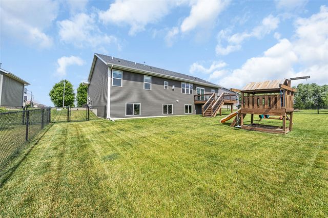 3118 Carlisle Circle, Marion, IA 52302