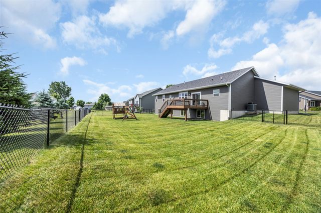 3118 Carlisle Circle, Marion, IA 52302