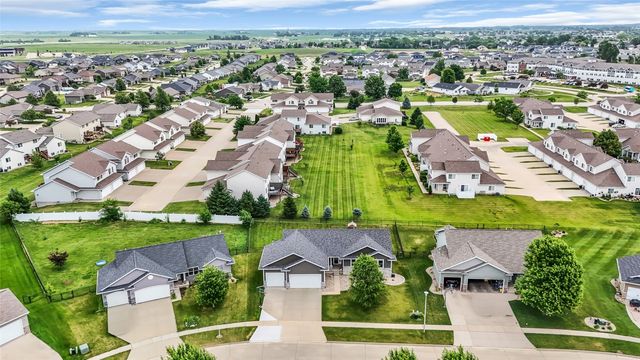 3118 Carlisle Circle, Marion, IA 52302