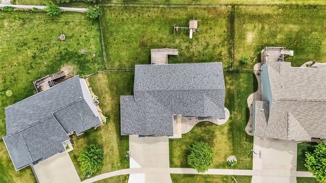 3118 Carlisle Circle, Marion, IA 52302