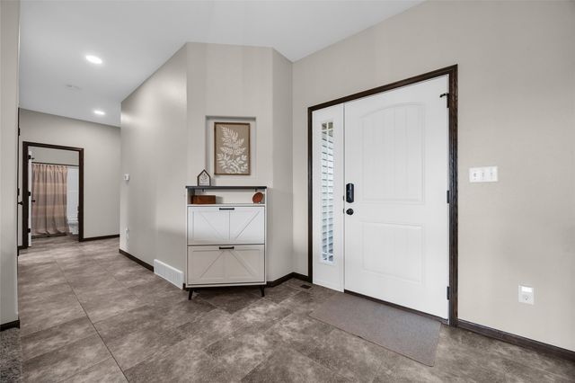 3118 Carlisle Circle, Marion, IA 52302