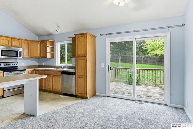 7511 N 73 Circle, Omaha, NE 68122