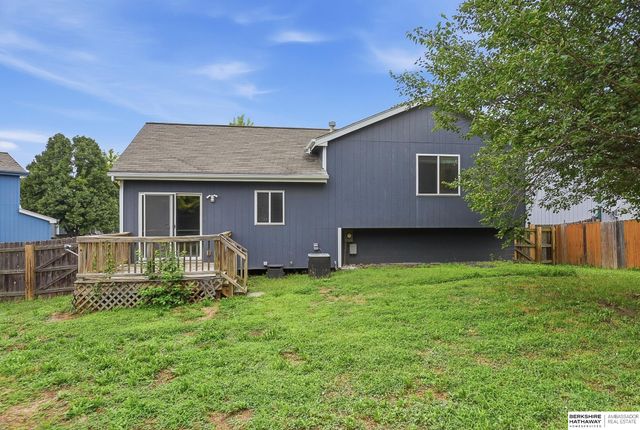 7511 N 73 Circle, Omaha, NE 68122