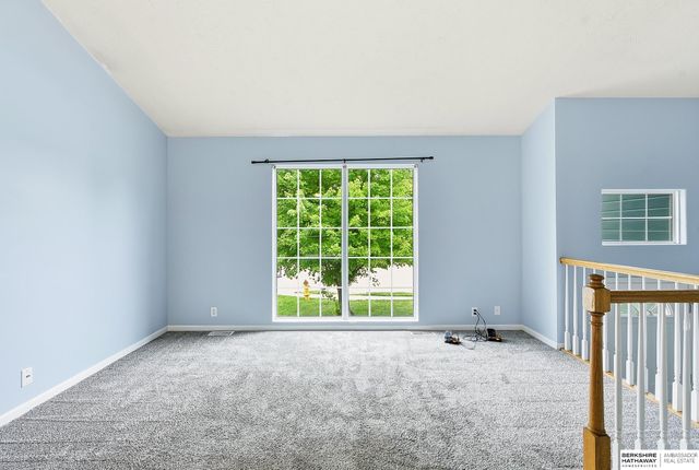 7511 N 73 Circle, Omaha, NE 68122