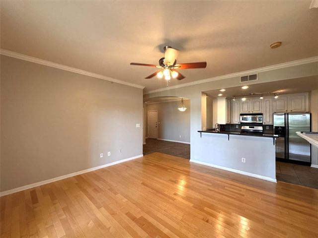 9525 N Capital Of Texas Highway 232, Austin, TX 78759