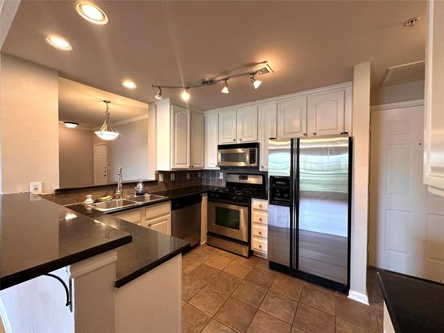 9525 N Capital Of Texas Highway 232, Austin, TX 78759