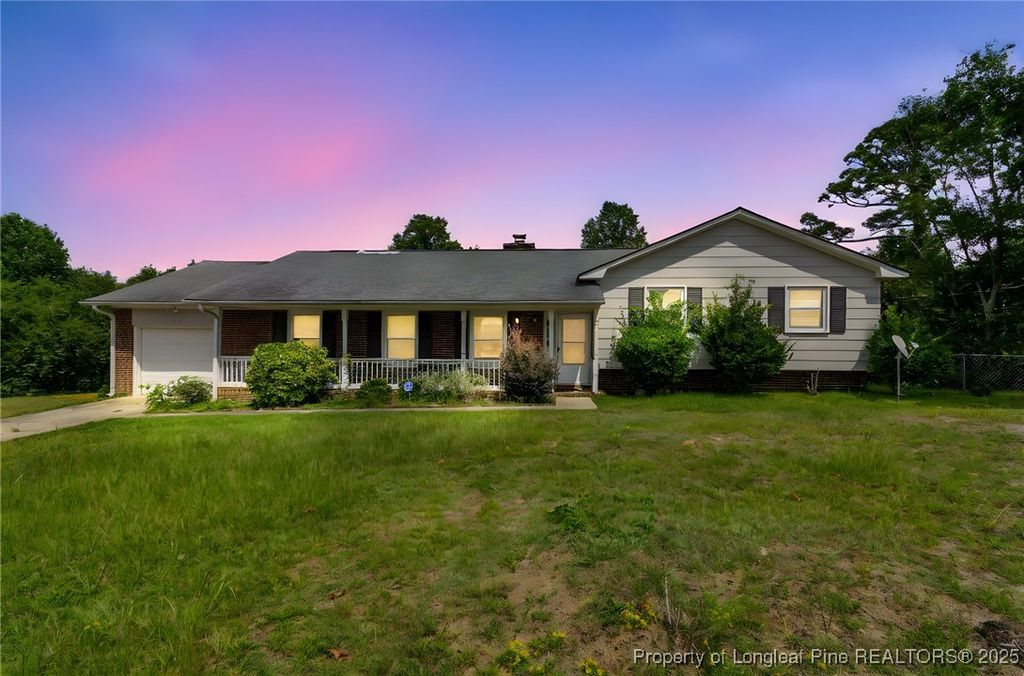 514 Roundtree Drive, Fayetteville, NC 28303