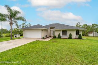 13805 83rd Street, Fellsmere, FL 32948