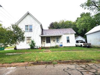1200 Third Street, Three Rivers, MI 49093