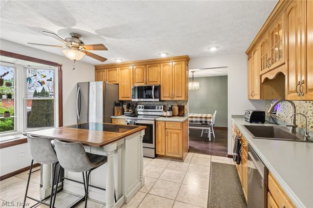 4503 Northview Avenue NW, Canton, OH 44709