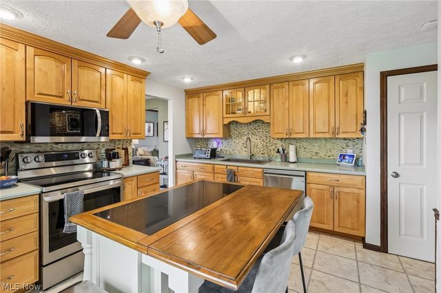 4503 Northview Avenue NW, Canton, OH 44709