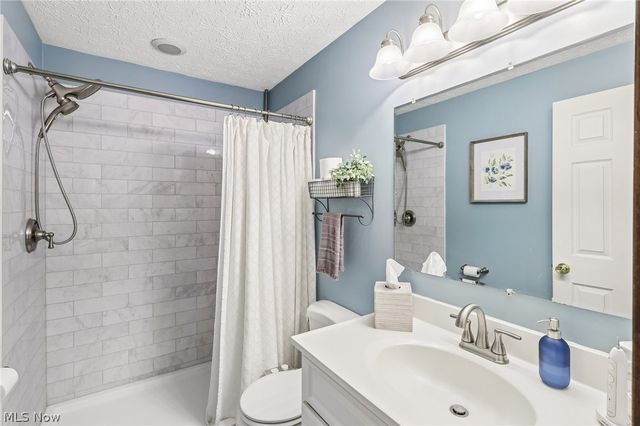 4503 Northview Avenue NW, Canton, OH 44709