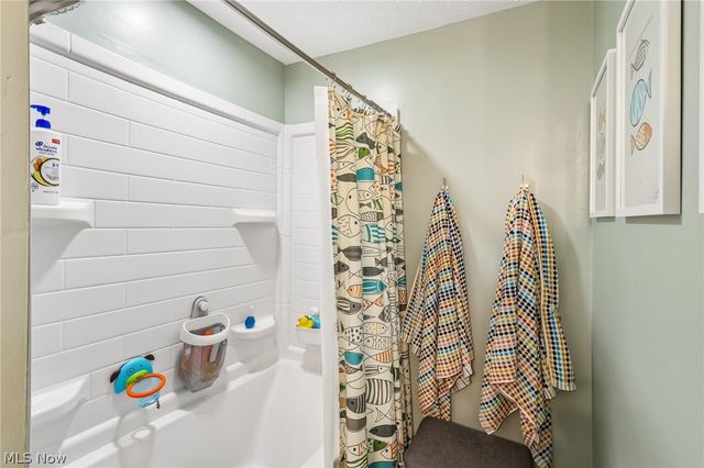 4503 Northview Avenue NW, Canton, OH 44709