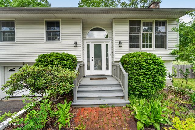 5 White Pine Lane, Wilton, NY 12866
