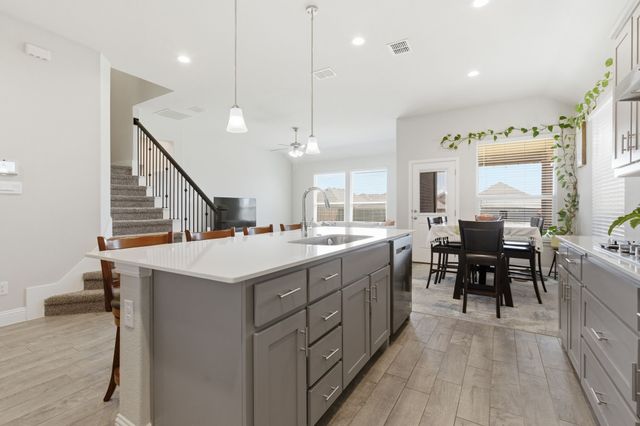 2033 St Andrews Way, Argyle, TX 76226