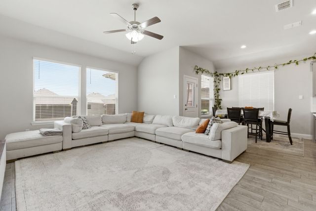 2033 St Andrews Way, Argyle, TX 76226