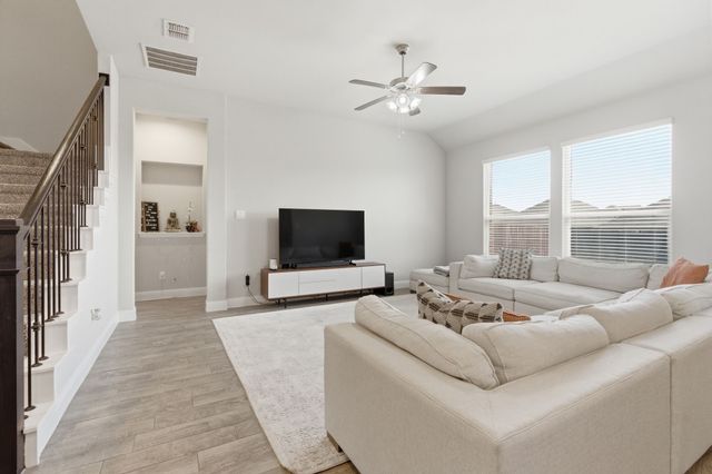 2033 St Andrews Way, Argyle, TX 76226