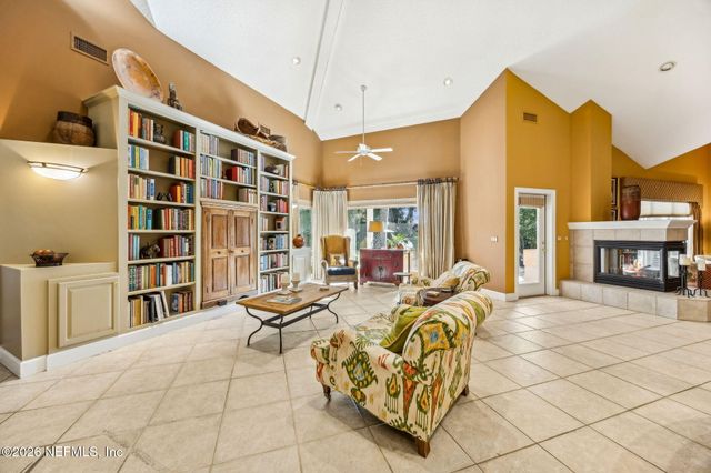 95422 CAPTAINS Way, Fernandina Beach, FL 32034