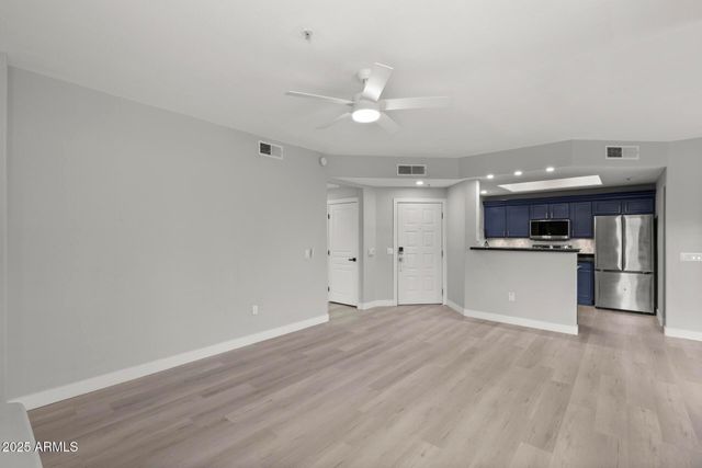 11680 E Sahuaro Drive Unit 2017, Scottsdale, AZ 85259