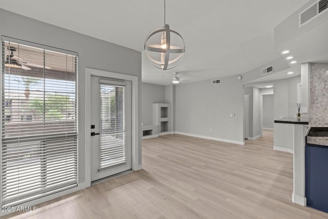11680 E Sahuaro Drive Unit 2017, Scottsdale, AZ 85259
