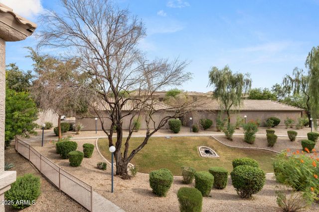 11680 E Sahuaro Drive Unit 2017, Scottsdale, AZ 85259