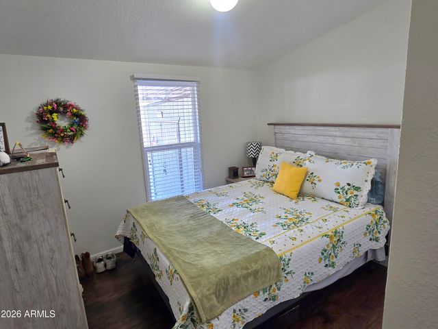 351 N Meridian Road 122, Apache Junction, AZ 85120