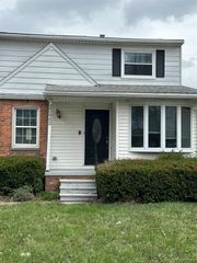 23443 Donaldson Street, Clinton Township, MI 48035