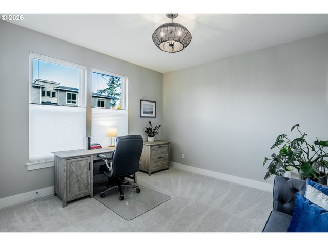 14044 Sw WALNUT Ln, Tigard, OR 97223