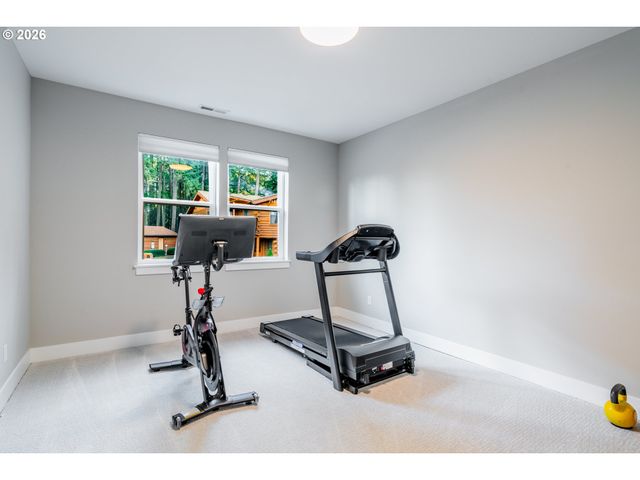 14044 Sw WALNUT Ln, Tigard, OR 97223