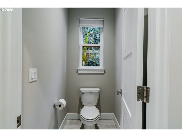 14044 Sw WALNUT Ln, Tigard, OR 97223