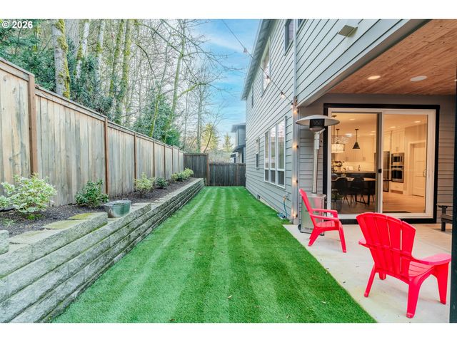 14044 Sw WALNUT Ln, Tigard, OR 97223