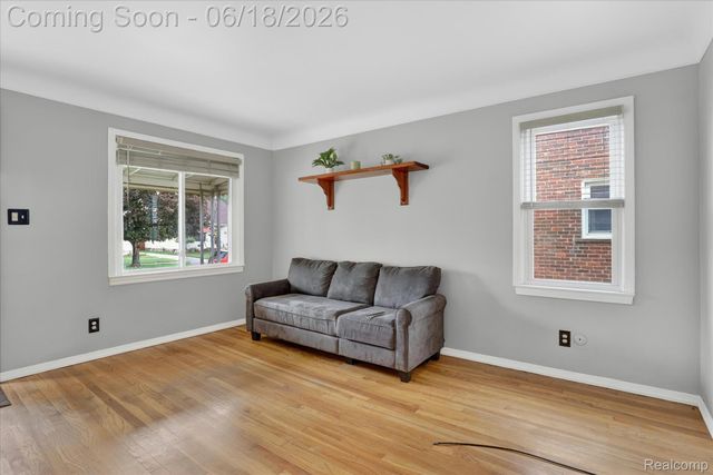 15861 Anne Avenue, Allen Park, MI 48101