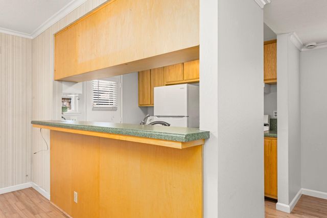 4007 Oak Villa Cir, Carmichael, CA 95608