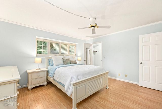 4007 Oak Villa Cir, Carmichael, CA 95608