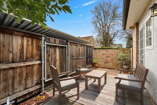 4007 Oak Villa Cir, Carmichael, CA 95608