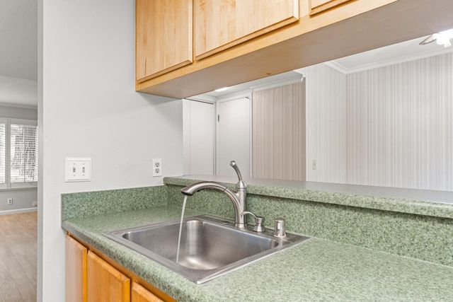 4007 Oak Villa Cir, Carmichael, CA 95608