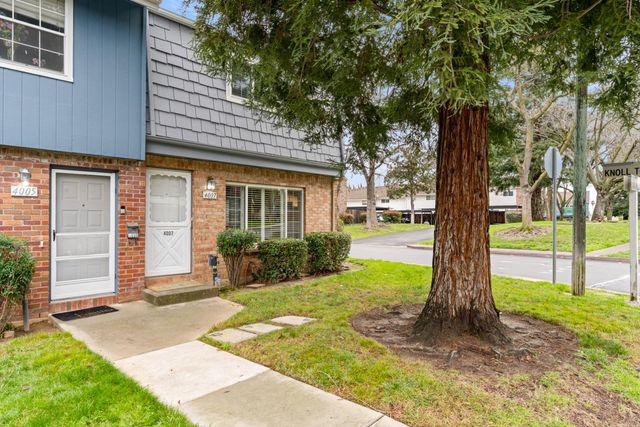 4007 Oak Villa Cir, Carmichael, CA 95608