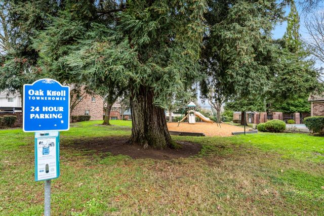 4007 Oak Villa Cir, Carmichael, CA 95608