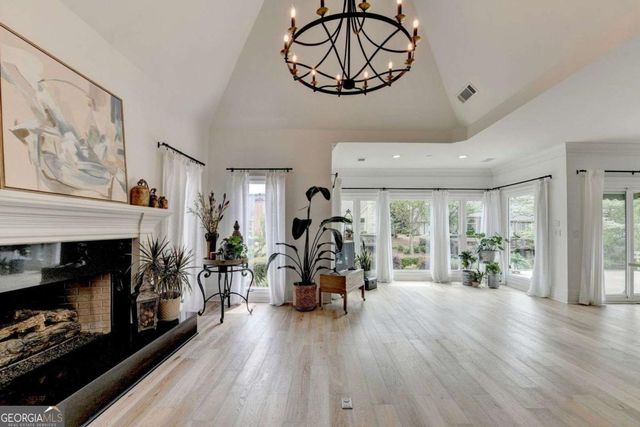 9260 Saint Georgen Common, Johns Creek, GA 30097