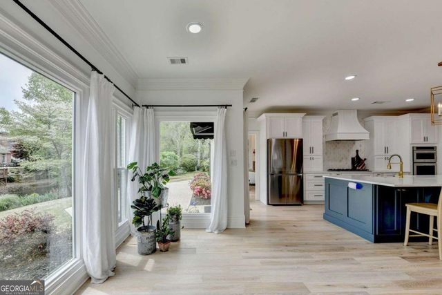 9260 Saint Georgen Common, Johns Creek, GA 30097