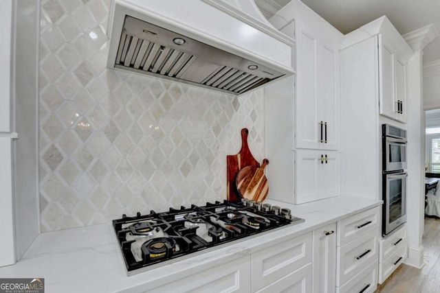 9260 Saint Georgen Common, Johns Creek, GA 30097