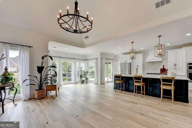 9260 Saint Georgen Common, Johns Creek, GA 30097