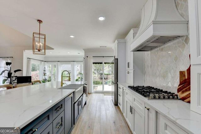 9260 Saint Georgen Common, Johns Creek, GA 30097