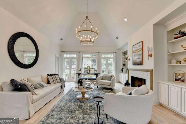 9260 Saint Georgen Common, Johns Creek, GA 30097